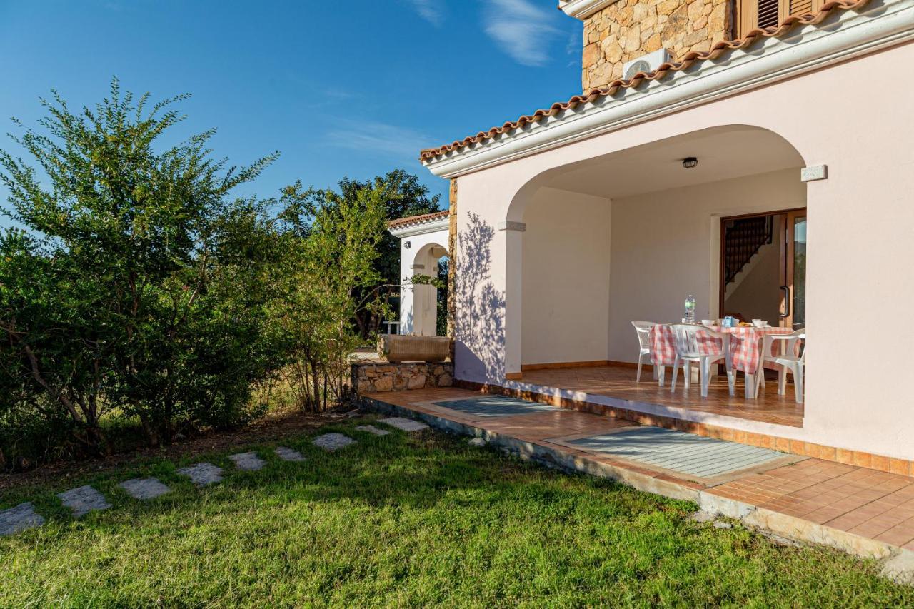 Appartamento Sette Posti Vicino Al Centro Di San Teodoro San Teodoro  Dış mekan fotoğraf